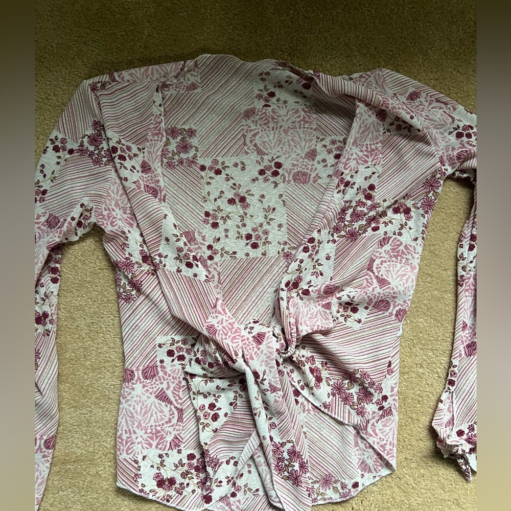 Flowered Shrug Pink- Size Unknown